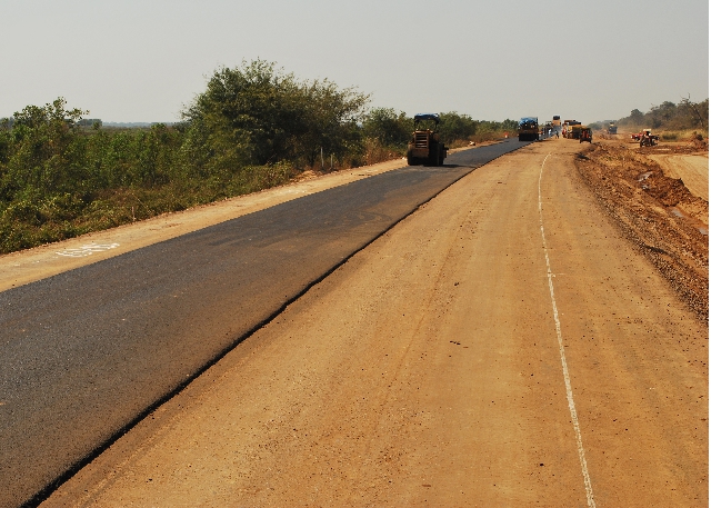 Construcción de Obras de Mejoramiento y Pavimentación del Tramo "Paraiso - El Tinto"